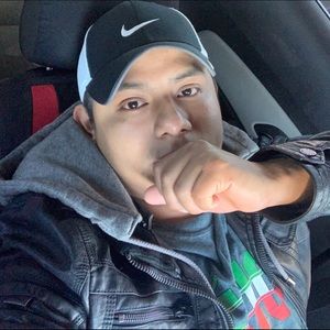 Meet your Posher, Raul